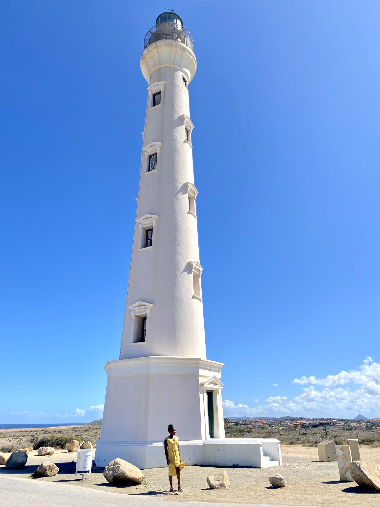 Маяк имена. Калифорнийский Маяк. California Lighthouse Aruba. Маяк в Калифорнии с красным верхом фото.